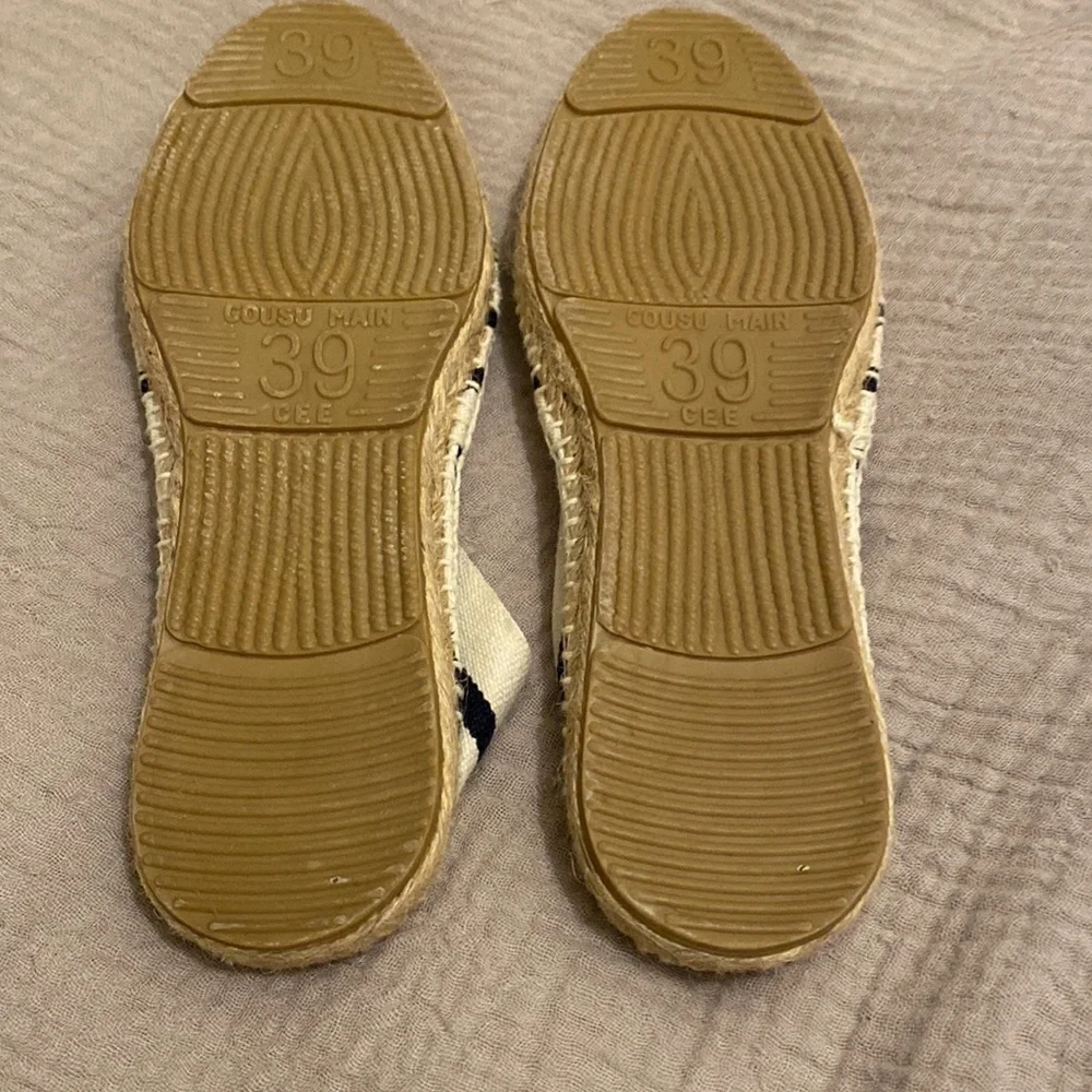 COUSU MAIN 39 CEE striped espadrilles. Size 39 . New